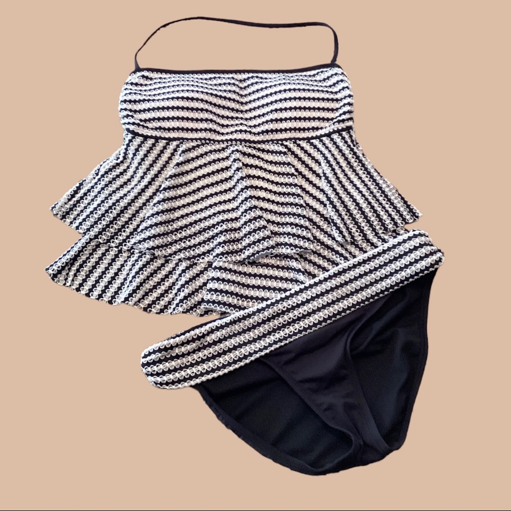 Tankini Swimsuit- Black & White size medium.